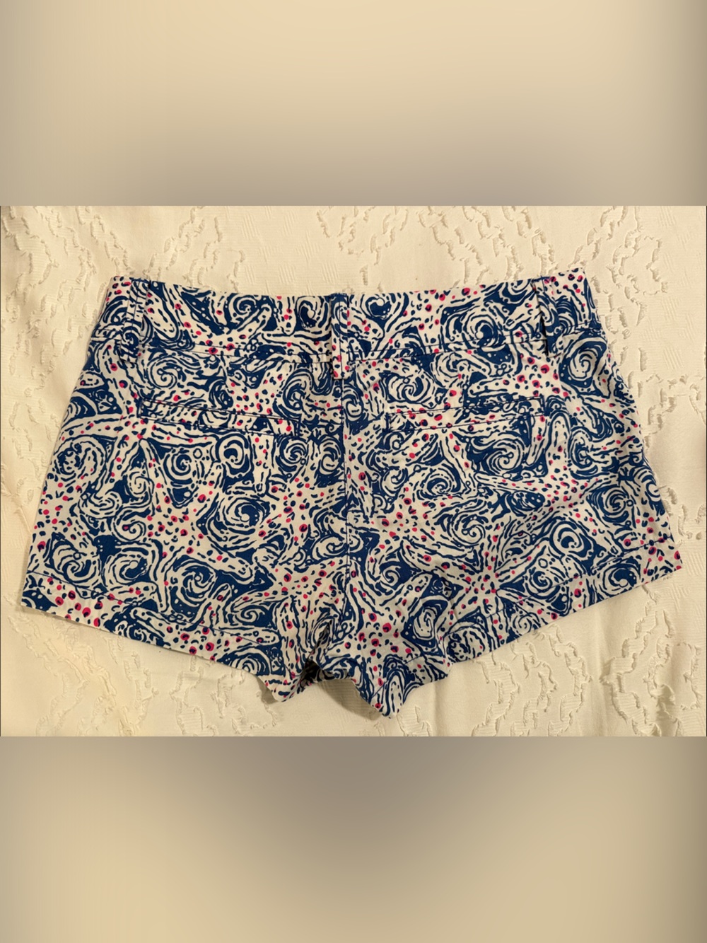 Lilly Pulitzer The Walsh Short in Indigo Star Crush Starfish Blue print - Picture 2 of 9